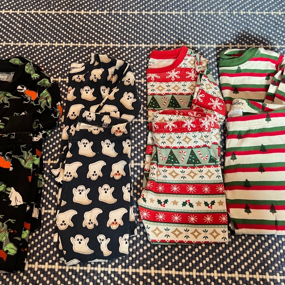 2T Holiday Jammies